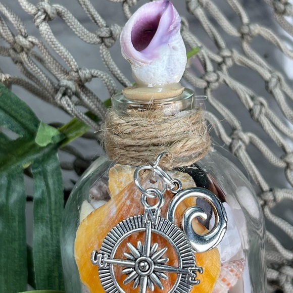 “Beach in a Bottle”  Seashells sand w Coral Shell Compass Wave Charms Nautical - Picture 6 of 16